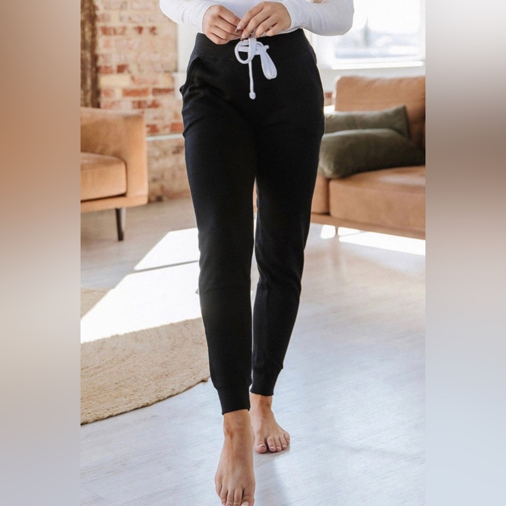 Stay Cozy Black Drawstring Waist Joggers With Pockets